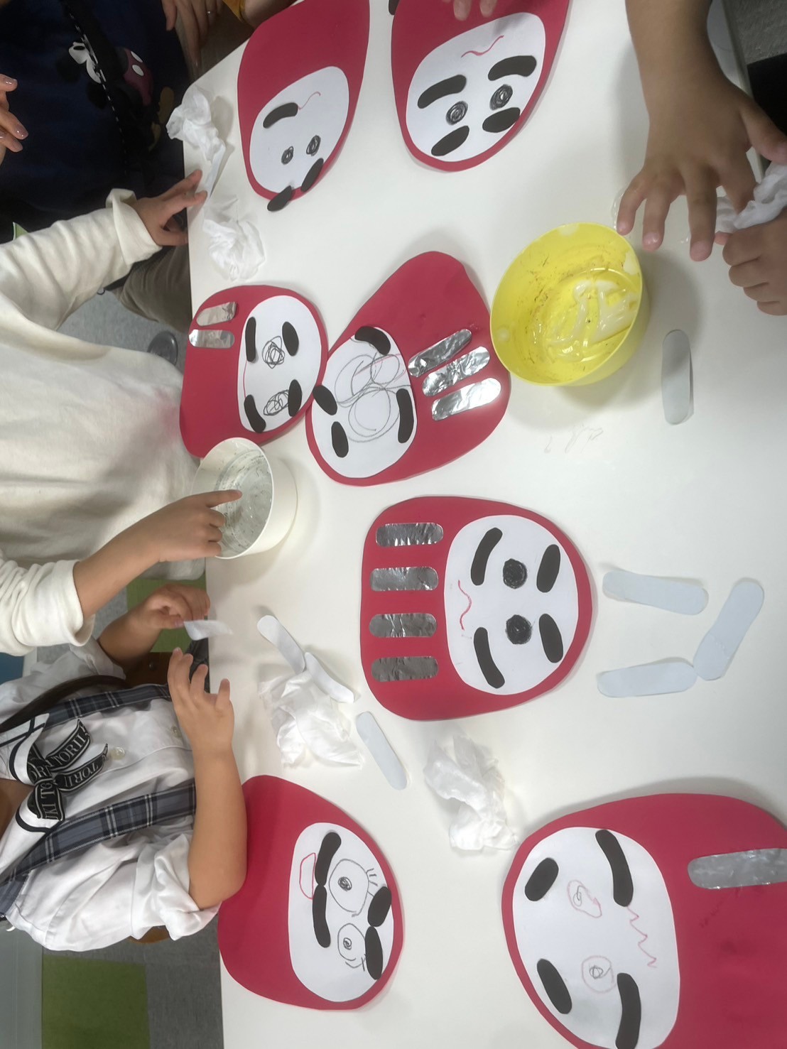 【北堀江】児童発達支援　だるま制作