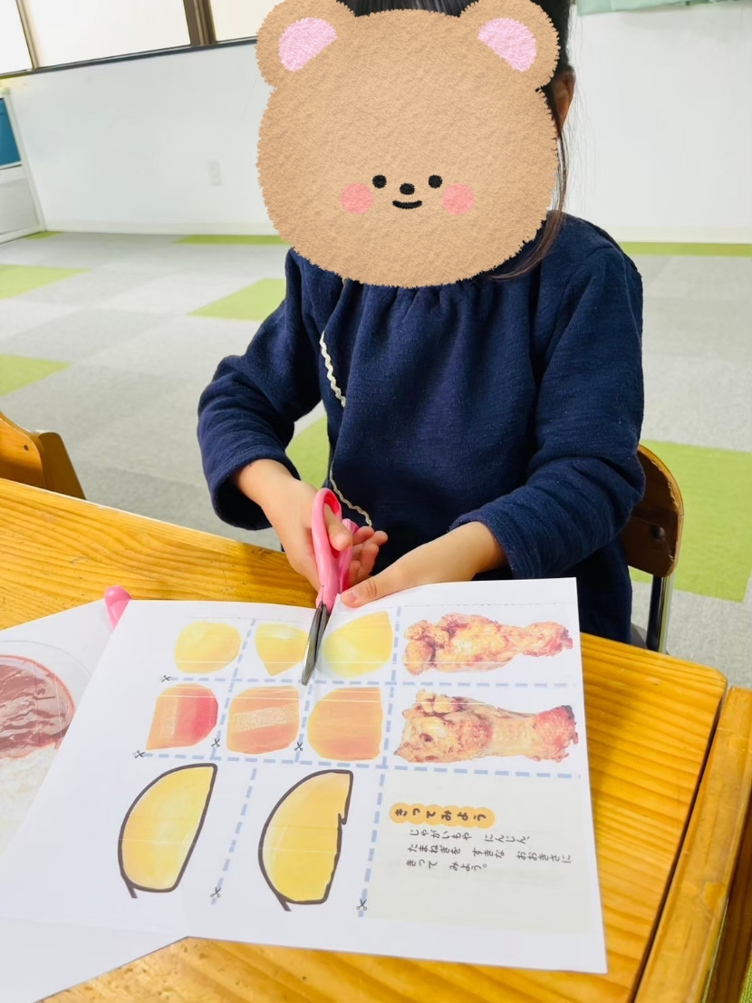 【北堀江】児童発達支援　ハッピープログラム：手先の活動