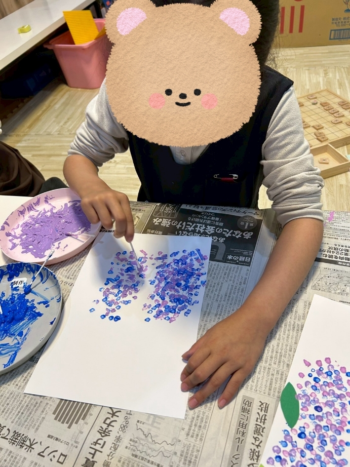 【北堀江】放デイ：公文📖　藤の花制作