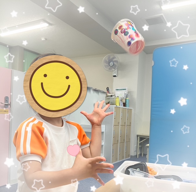 【ハッピープラス南堀江】紙コップロケットを作ろう🚀