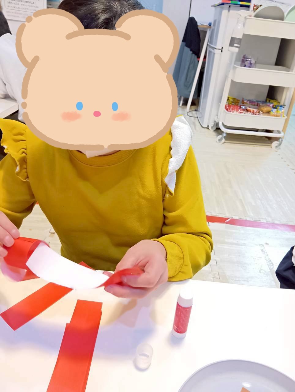 【北堀江】放デイ📖公文　りんご制作🍎