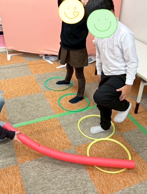 【南堀江】放デイ　運動の日🏃🏻目と足の協応👀👣