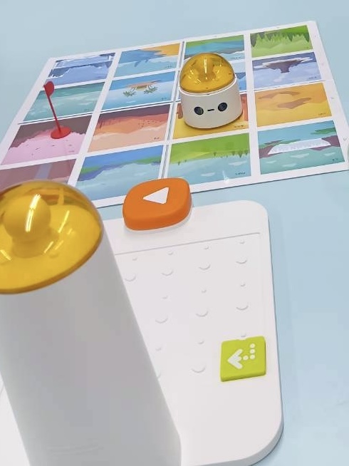 【西長堀】放デイ：公文📖　マタタロボットを目的地まで動かそう！
