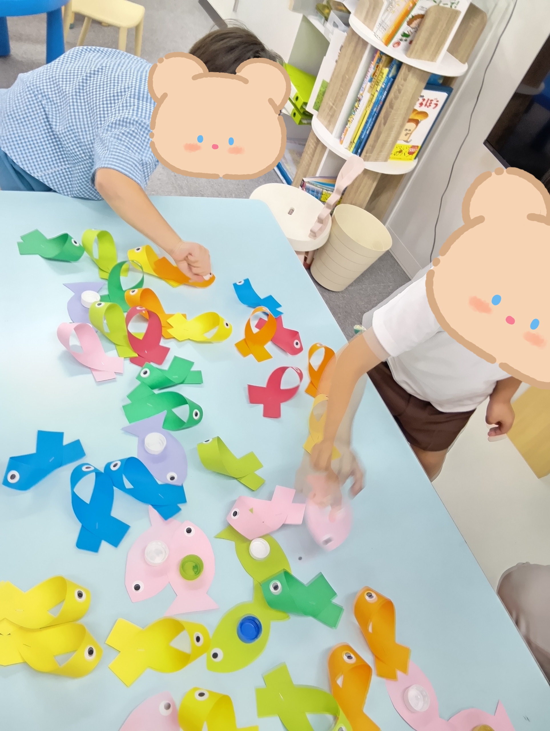 【西長堀】放デイ：公文📖　SST：洗濯ばさみの魚釣り🐠